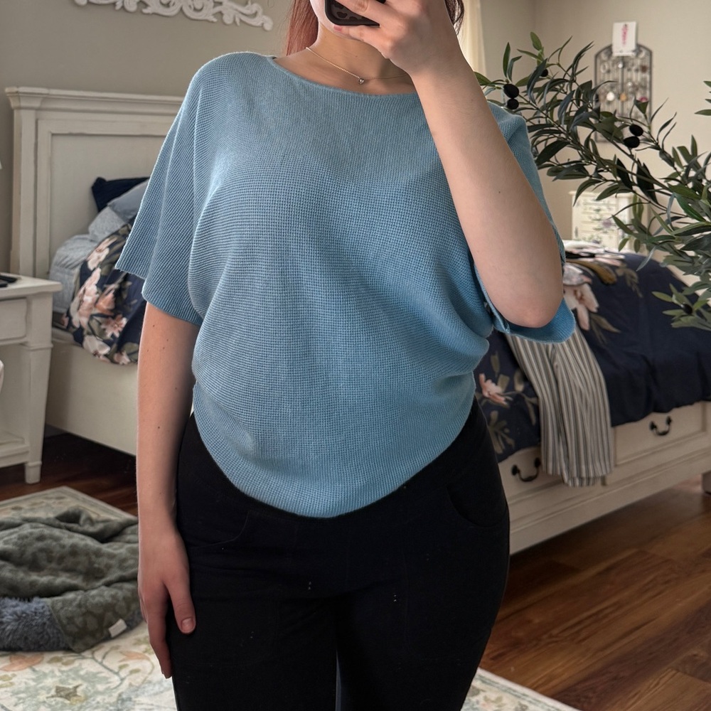 Women’s Short Sleeve Sweater